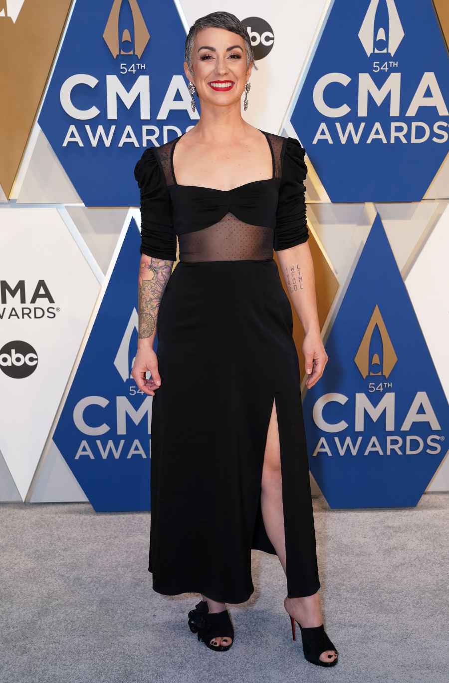 CMA Awards 2020 Red Carpet Arrivals - Laura Veltz