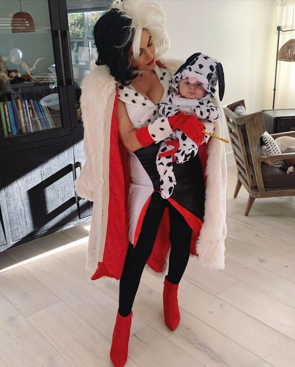 Stars Dressing Up for Halloween 2020, Celebrity Costumes: Pics