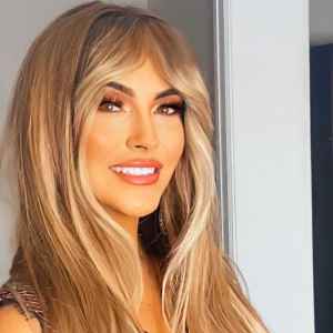 Selling Sunset’s Chrishell Stause People’s Choice Awards Bangs: Details