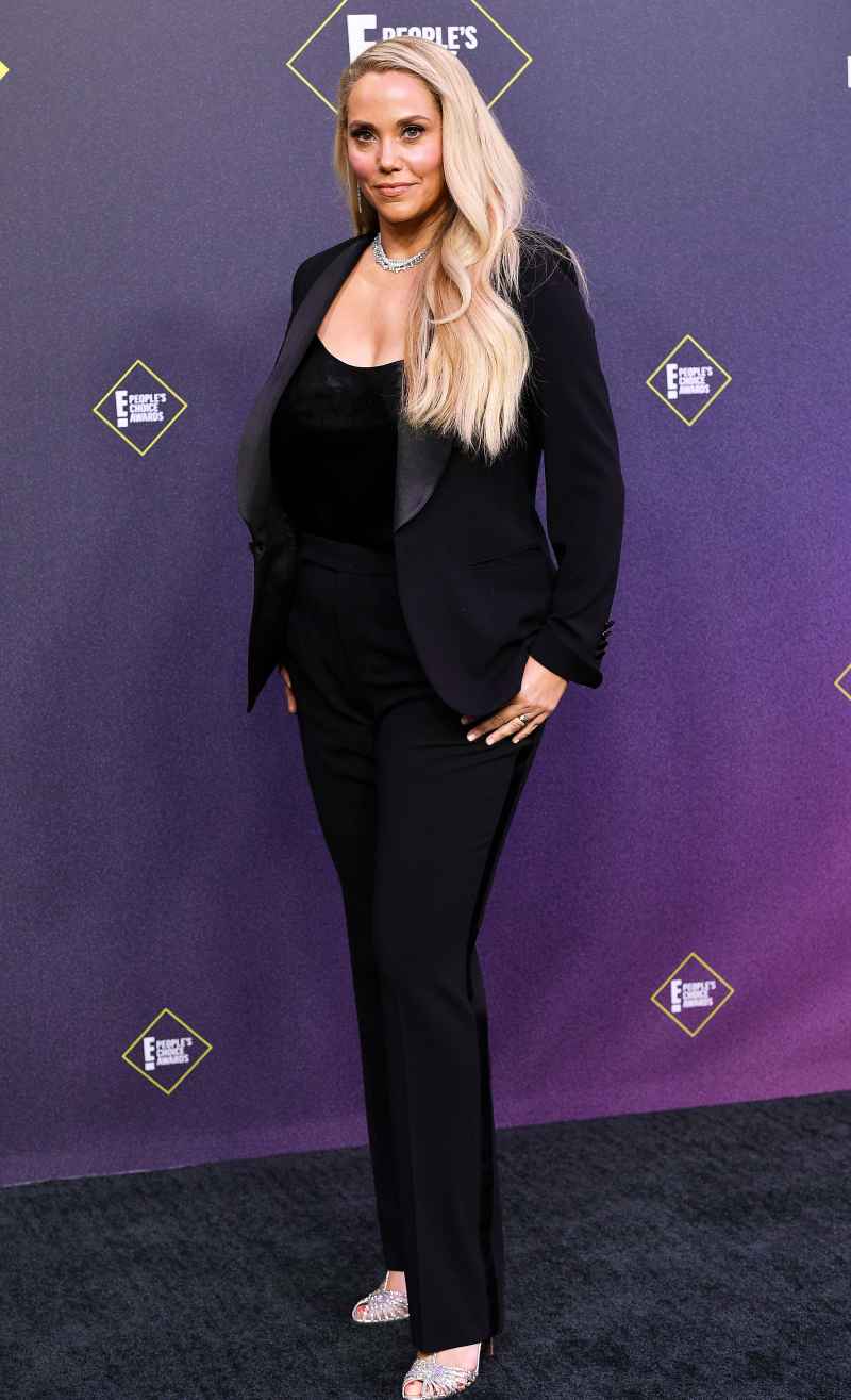 E! People's Choice Awards 2020 - Elizabeth Berkley