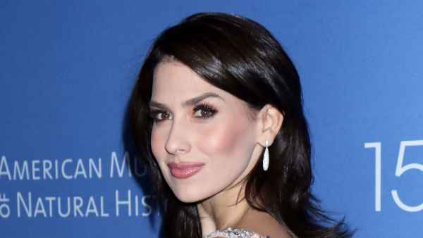 Ouch! Hilaria Baldwin Is Staying ‘Positive’ After Broken Ankle Injury