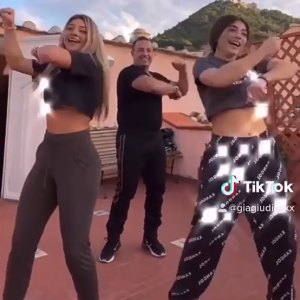 Joe Giudice Attempts TikTok Dance With Daughters Gia and Melania During Reunion