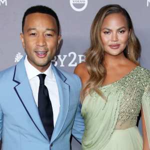 John Legend Praises ‘Courageous’ Wife Chrissy Teigen for Sharing Pregnancy Loss