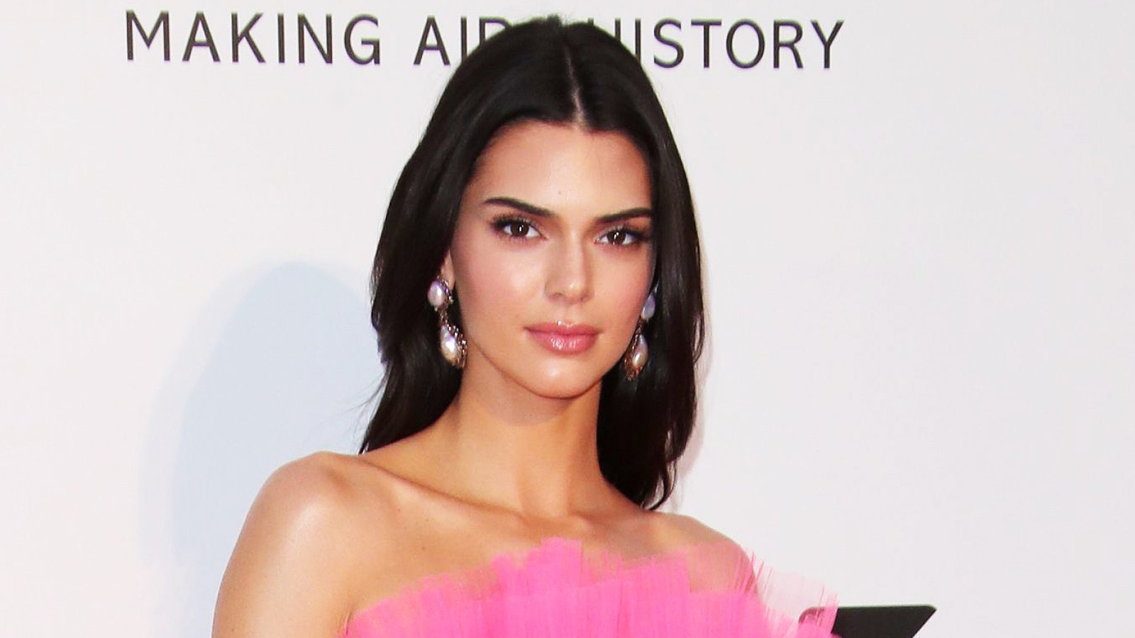 Kendall Jenner Opens Up About Her Struggle With Acne