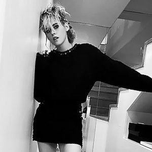 Another Day, Another Relatable Kristen Stewart Red Carpet Moment
