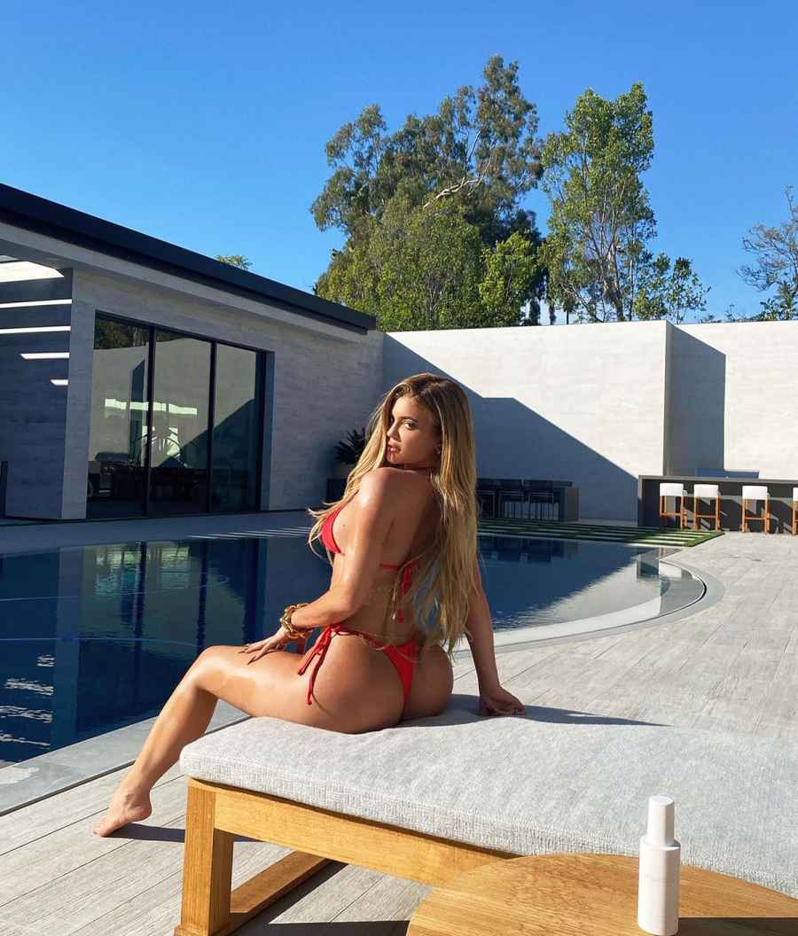 Kylie Jenner Poses in 5 Sexy Bikini Pics — Check Them Out!