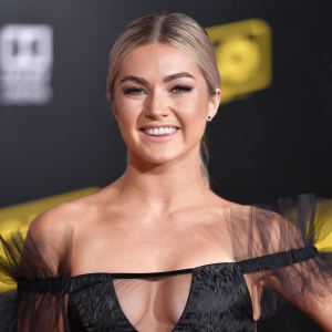 Lindsay Arnold Shares Sweet Breast-Feeding Selfie After Welcoming Baby Girl