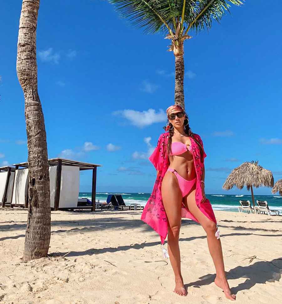 Melissa Gorga Accessorizes a Hot Pink Bikini Like No Other