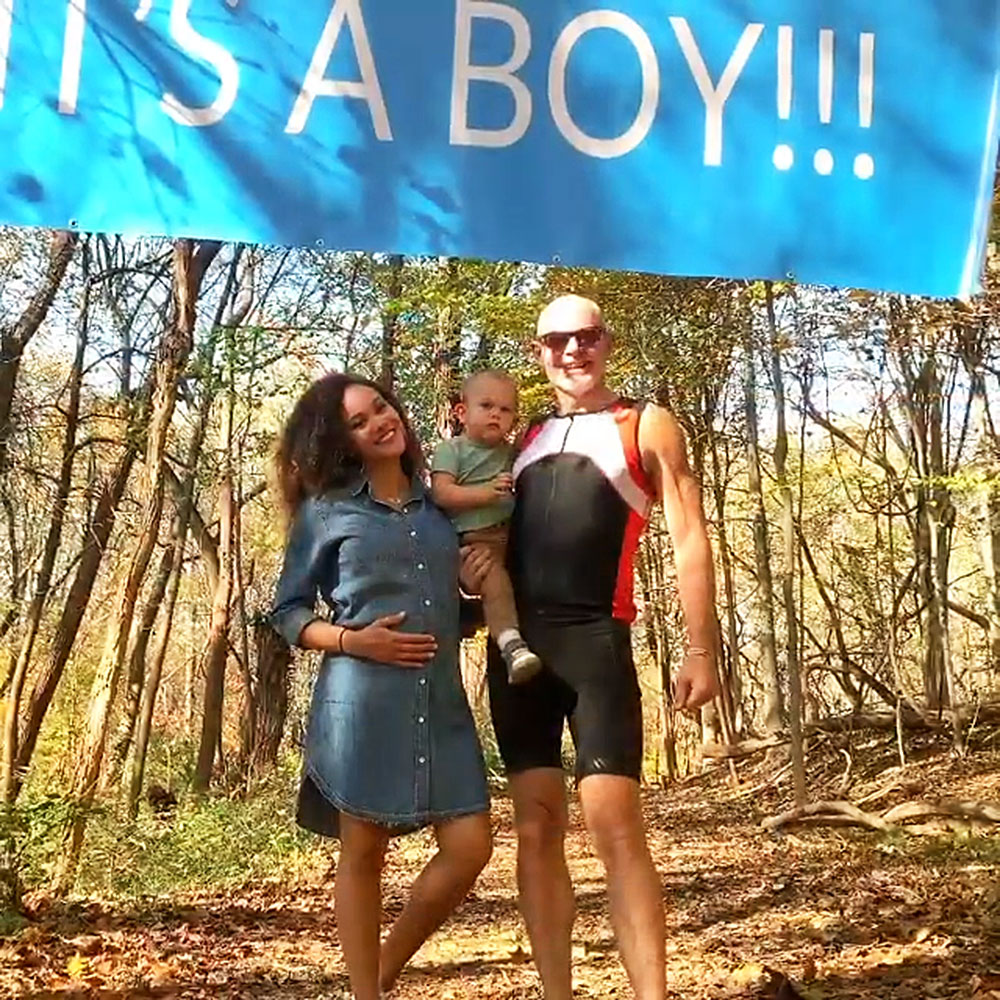 The Ultimate Compilation of Celebrity Moms' Mind-Blowing Gender Reveals: Unveiling the Most Creative and Memorable Moments