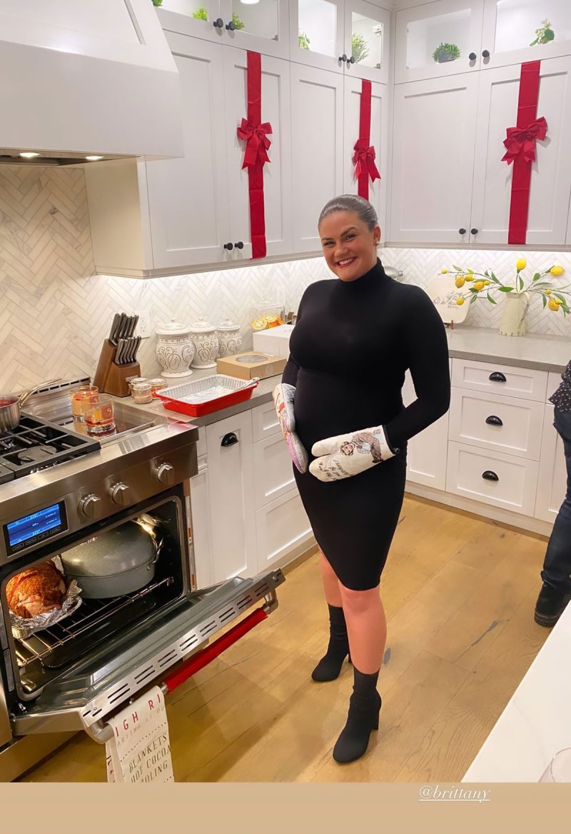 Pregnant Brittany Cartwright Cradles Baby Bump Cooking Thanksgiving Dinner