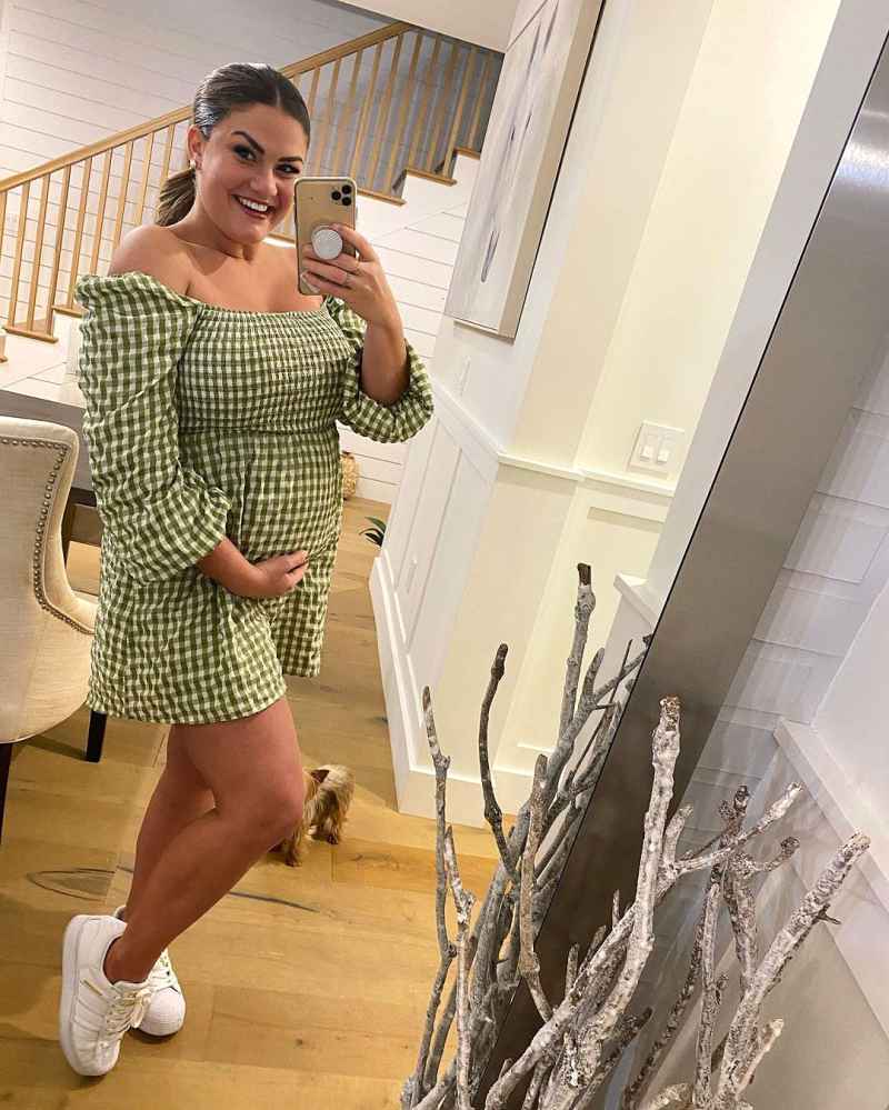 Pregnant Brittany Cartwright Shares Baby Bump Selfie After Defending Her Stomach Size