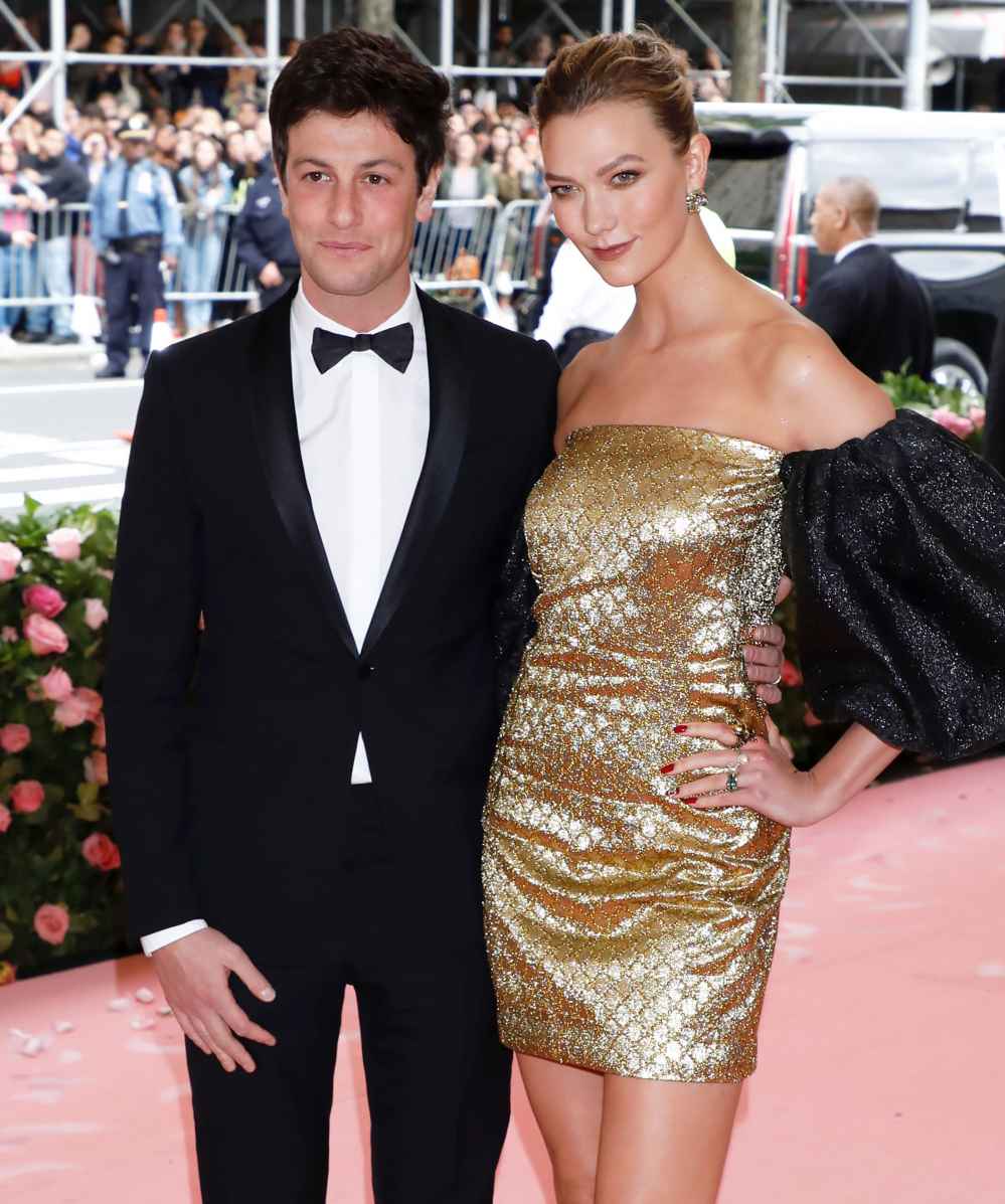 Pregnant Karlie Kloss Cradles Baby Bump Ahead of 1st Child With Joshua Kushner
