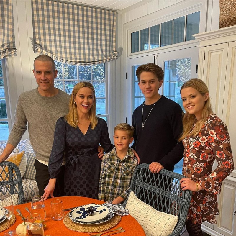 Reese Witherspoon Thanksgiving 2020