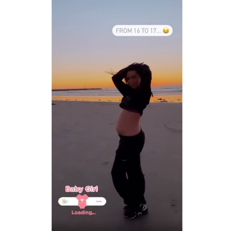 Scheana Shay’s Baby Bump beach bump