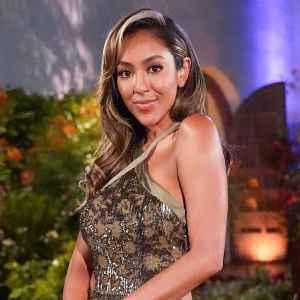 Tayshia Adams Is Unfiltered About Divorce, Fears on 'The Bachelorette'
