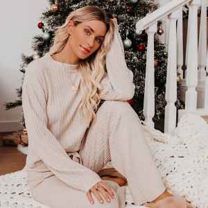 The Best Lounge Sets for A Cozy Holiday Season