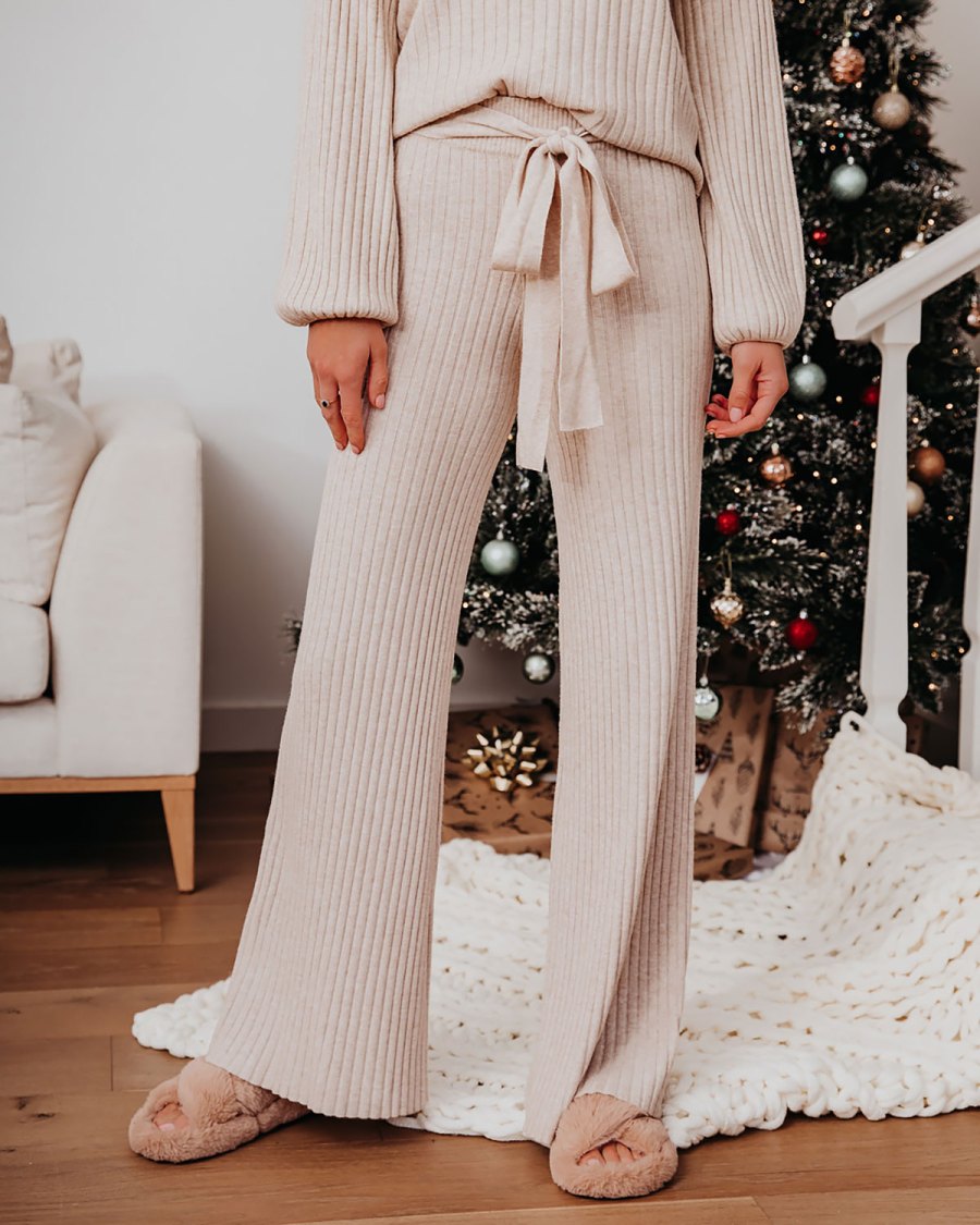 The Best Lounge Sets for A Cozy Holiday Season