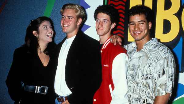 Watch the New 'Saved By the Bell' Cast Critique the Original Cast's Style