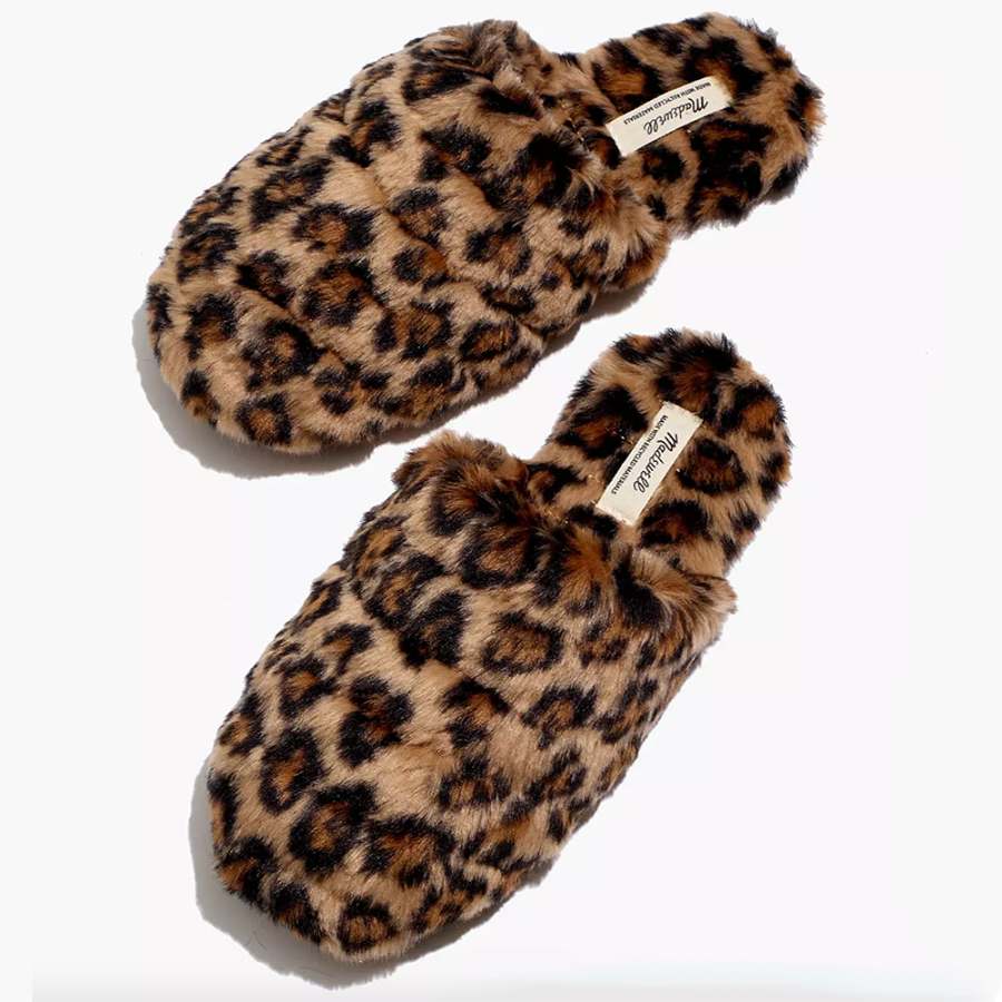 madewell-slippers-soft-cozy-gifts
