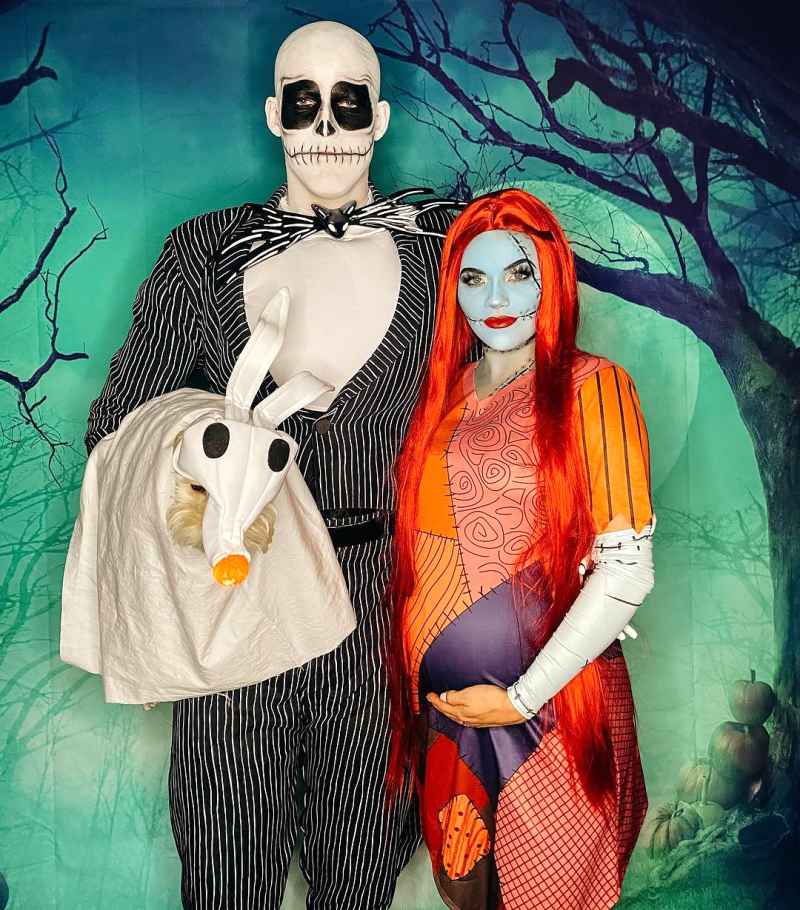 Witney Carson Pregnant Celebs Dressing Up Baby Bumps in Halloween Costumes