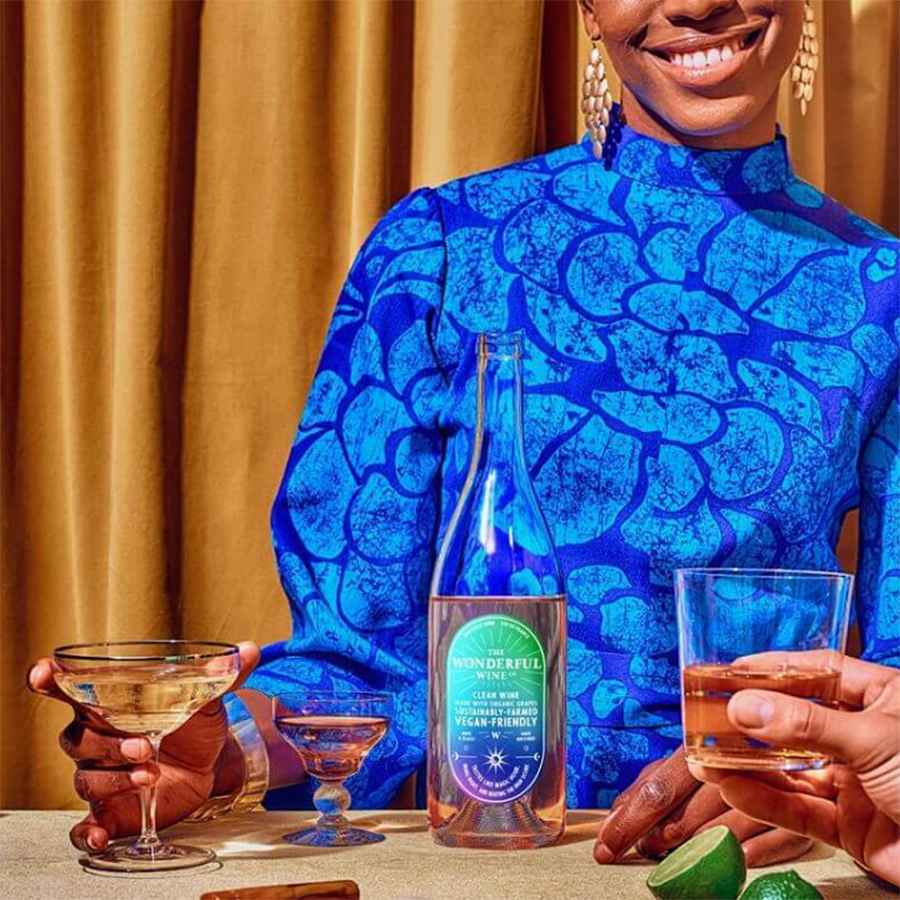 wonderful-wine-mom-holiday-gifts