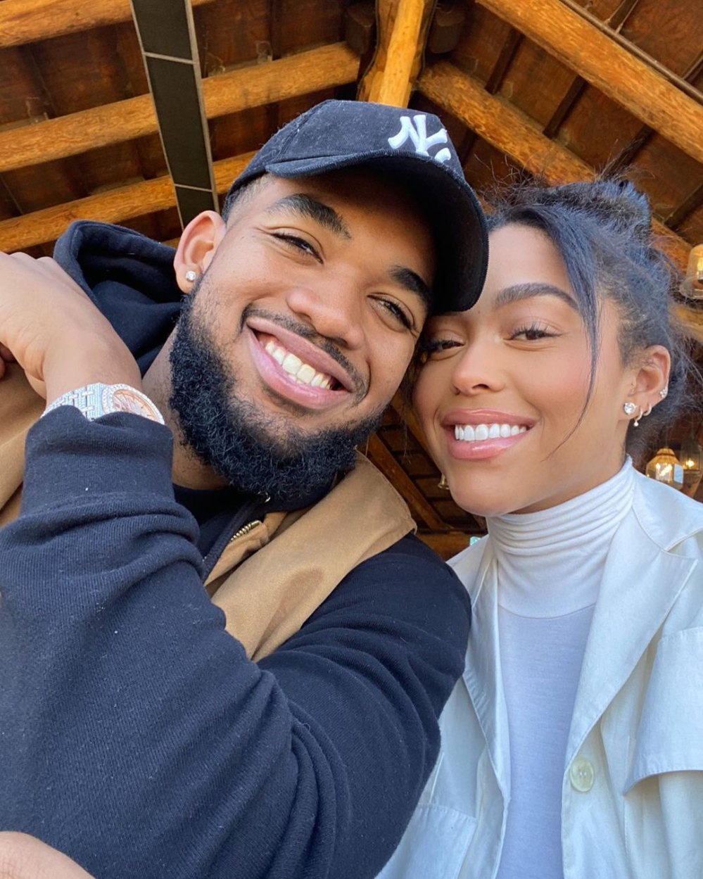 Jordyn Woods' NBA Star Boyfriend Karl-Anthony Towns Says He's Lost 7 Family Members, Including His Mom to Coronavirus