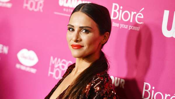 Andi Dorfman Deletes Steamy Pic After Bachelor Nation Tries to Identify Her New Man
