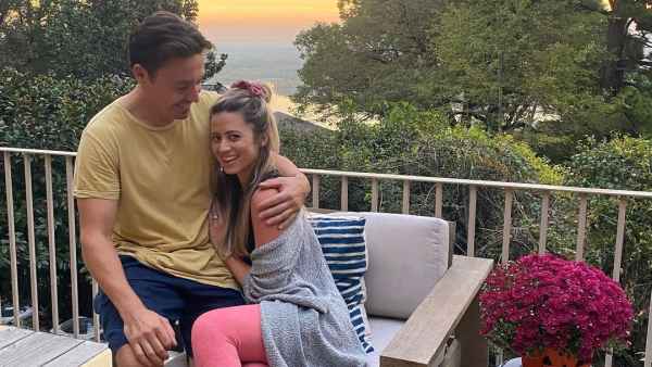 Bachelor Lesley Anne Murphy Gives Birth Welcomes 1st Child With Alex Kavanagh