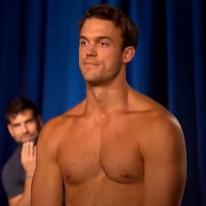 Bachelorette Fan-Favorite Ben Smith Reveals Why He Got Naked on Group Date