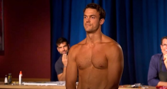 Bachelorette Fan-Favorite Ben Smith Reveals Why He Got Naked on Group Date