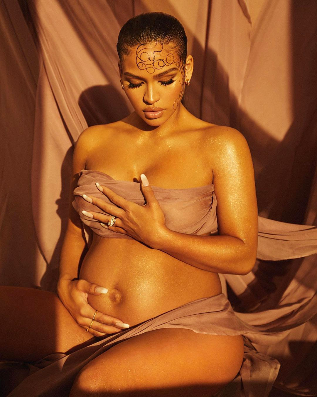 Cassie Is Pregnant and Expecting Baby Number 2 With Husband Alex Fine 1 Year After Welcoming Daughter