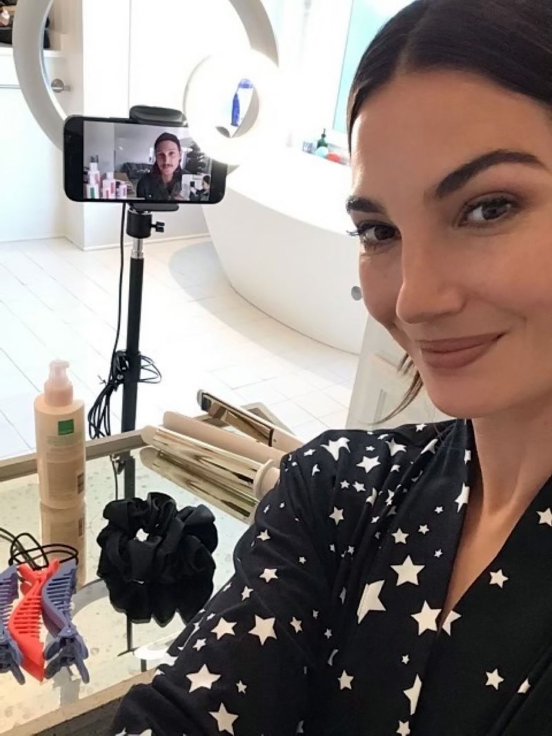 How to Recreate Lily Aldridge's Red Carpet Hairstyles for a NYE Night In