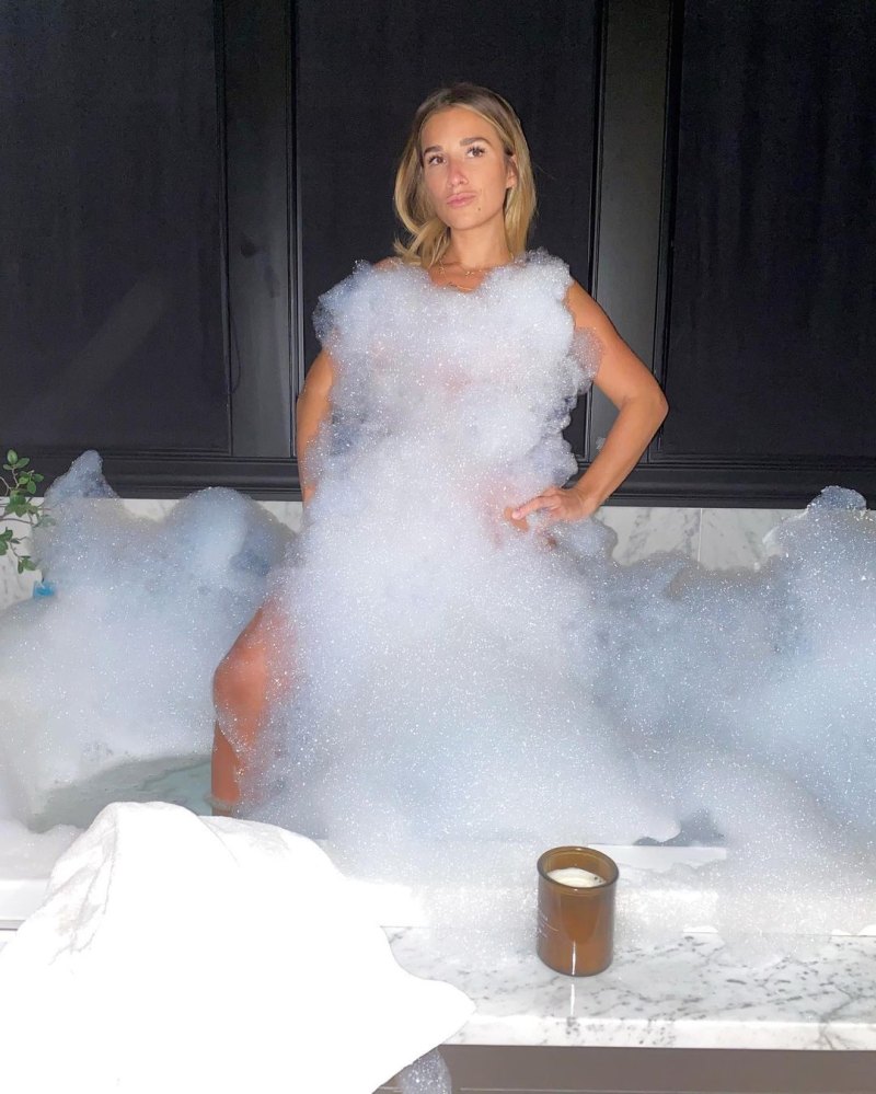 Jessie James Decker Slams TMI Comment on Repulsive Bubble Bath Pic