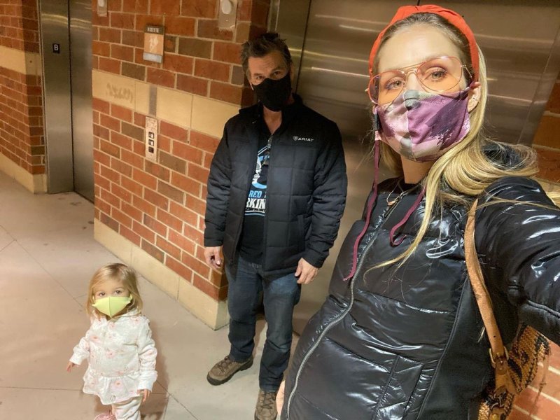 Josh Brolin Westlyn Kathryn Brolin Kids Wearing Face Masks Amid Pandemic