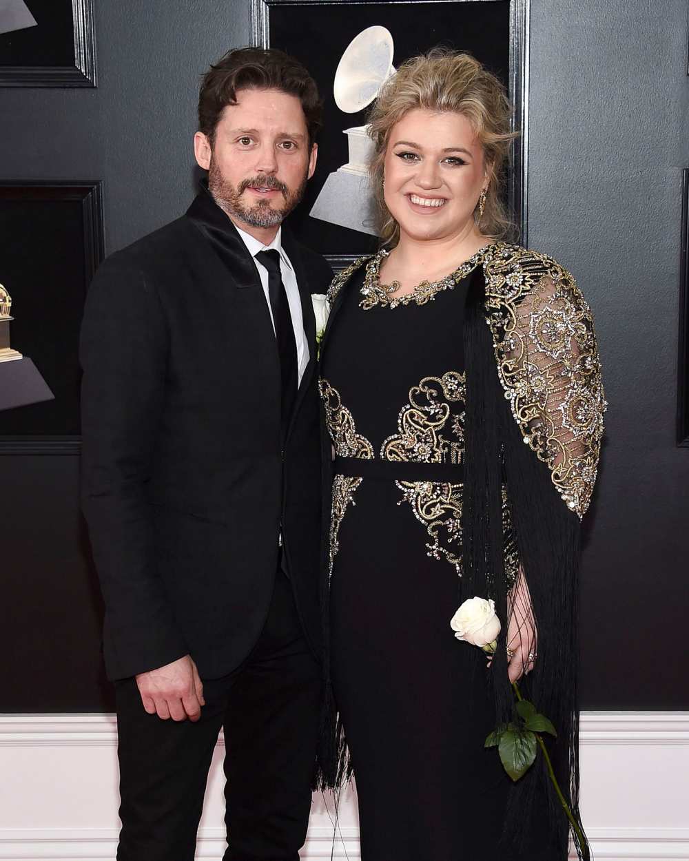 Kelly Clarkson Jokes About Therapy Amid Messy Brandon Blackstock Split