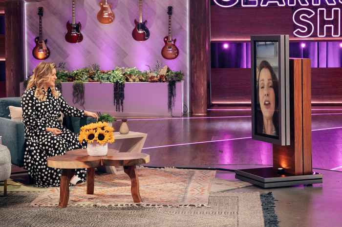 Kelly Clarkson Jokes About Therapy Amid Messy Brandon Blackstock Split Fran Drescher The Kelly Clarkson Show