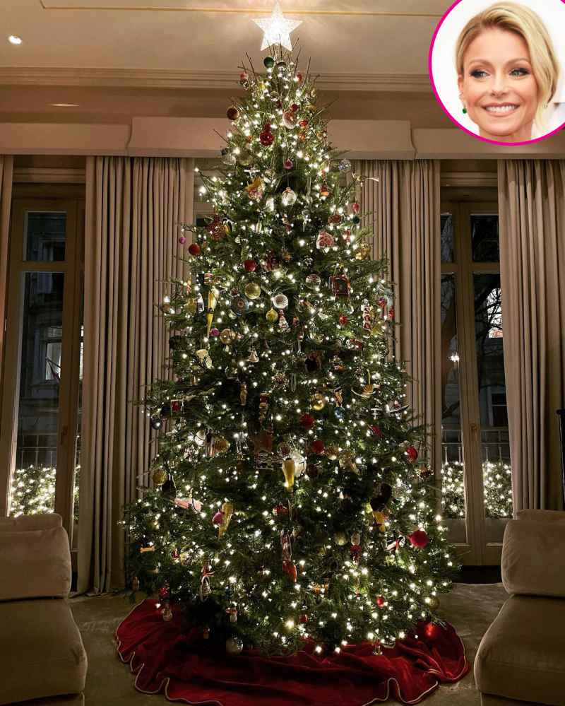 Kelly Ripa christmas tree