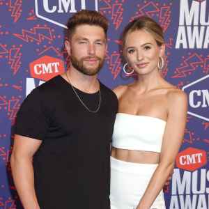 Lauren Bushnell Ex-Fiance Ben Higgins Reacts to Her Pregnancy News Chris Lane