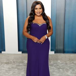 Mindy Kaling Pregnant Amid COVID-19 Pandemic Purple Dress