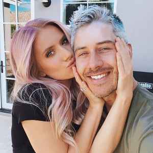 Pregnant Lauren Burnham and Arie Luyendyk Jr Doctor Believes Their Twins Are Fraternal