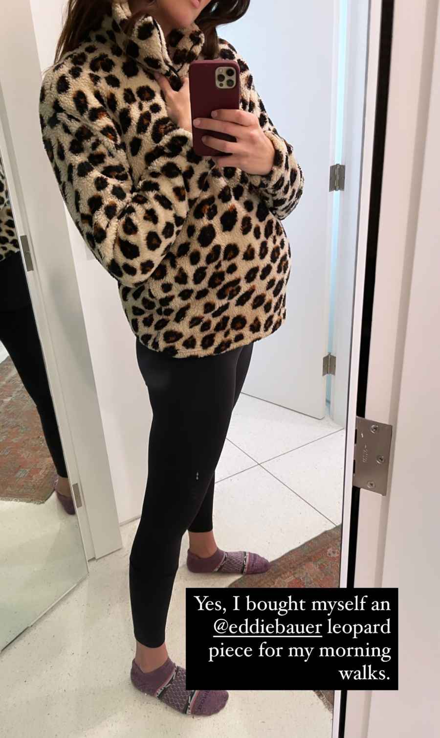 Pregnant Mandy Moore’s Baby Bump Album Ahead of 1st Child