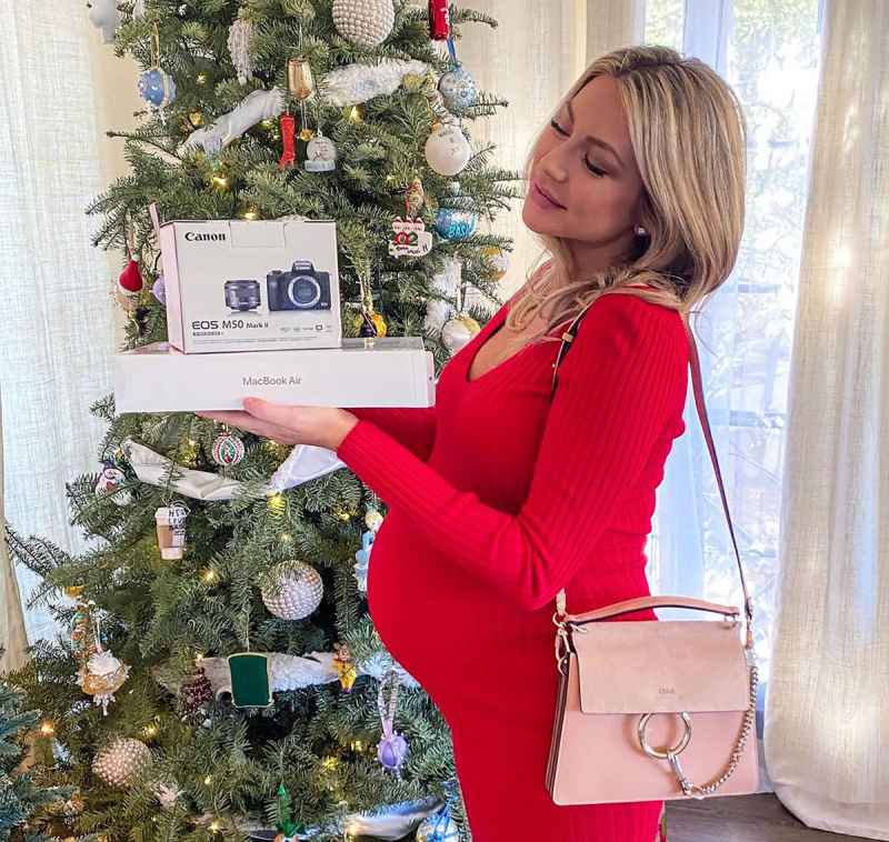 Christmas Cutie! See Stassi Schroeder’s Baby Bump Pics Ahead of 1st Child