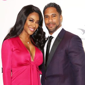 Real Housewives Of Atlanta Kenya Moore Says Estranged Husband Marc Daly Is Fighting for Their Marriage