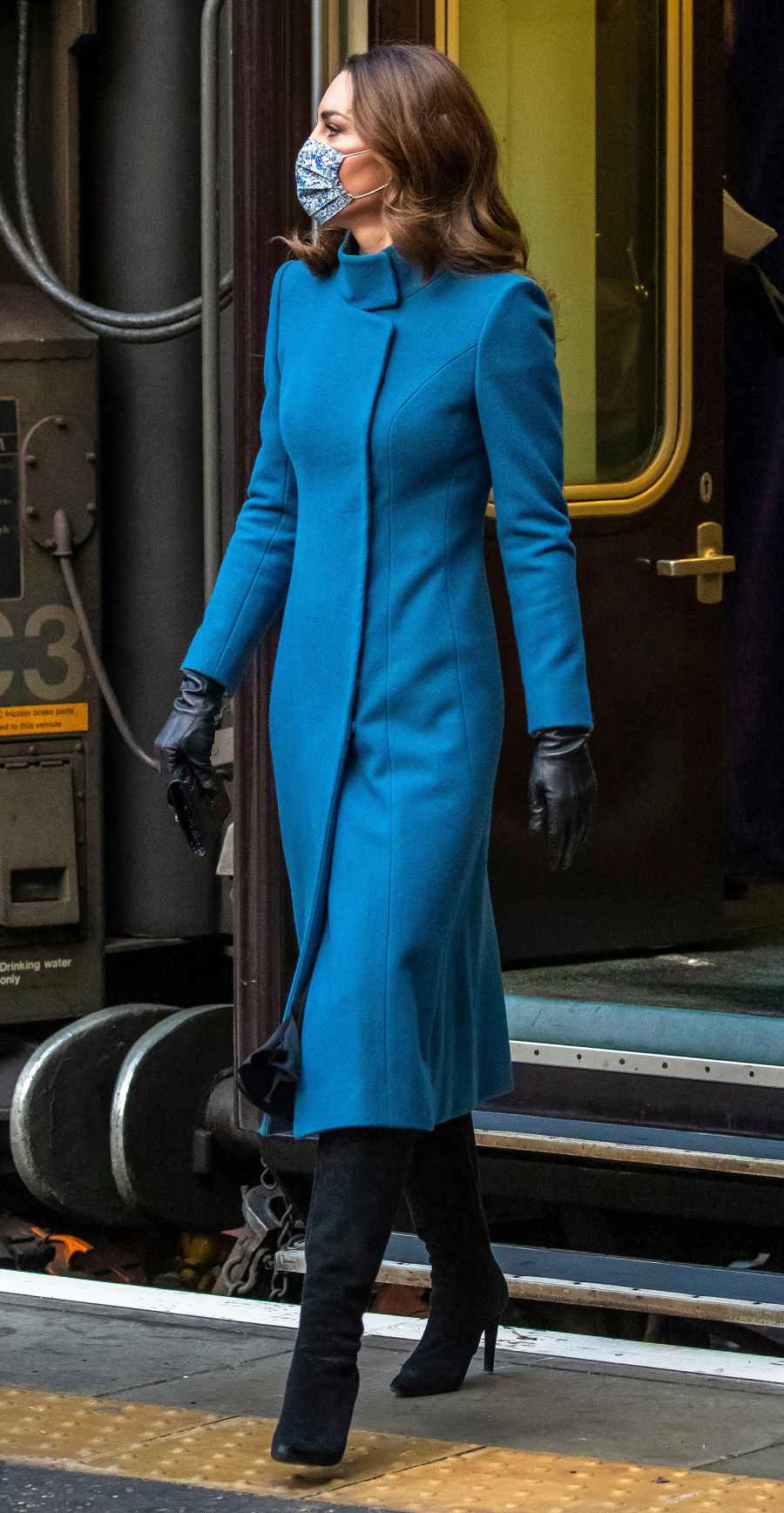 See Duchess Kate's Fabulous Winter Style During a 3-Day Train Tour of the UK