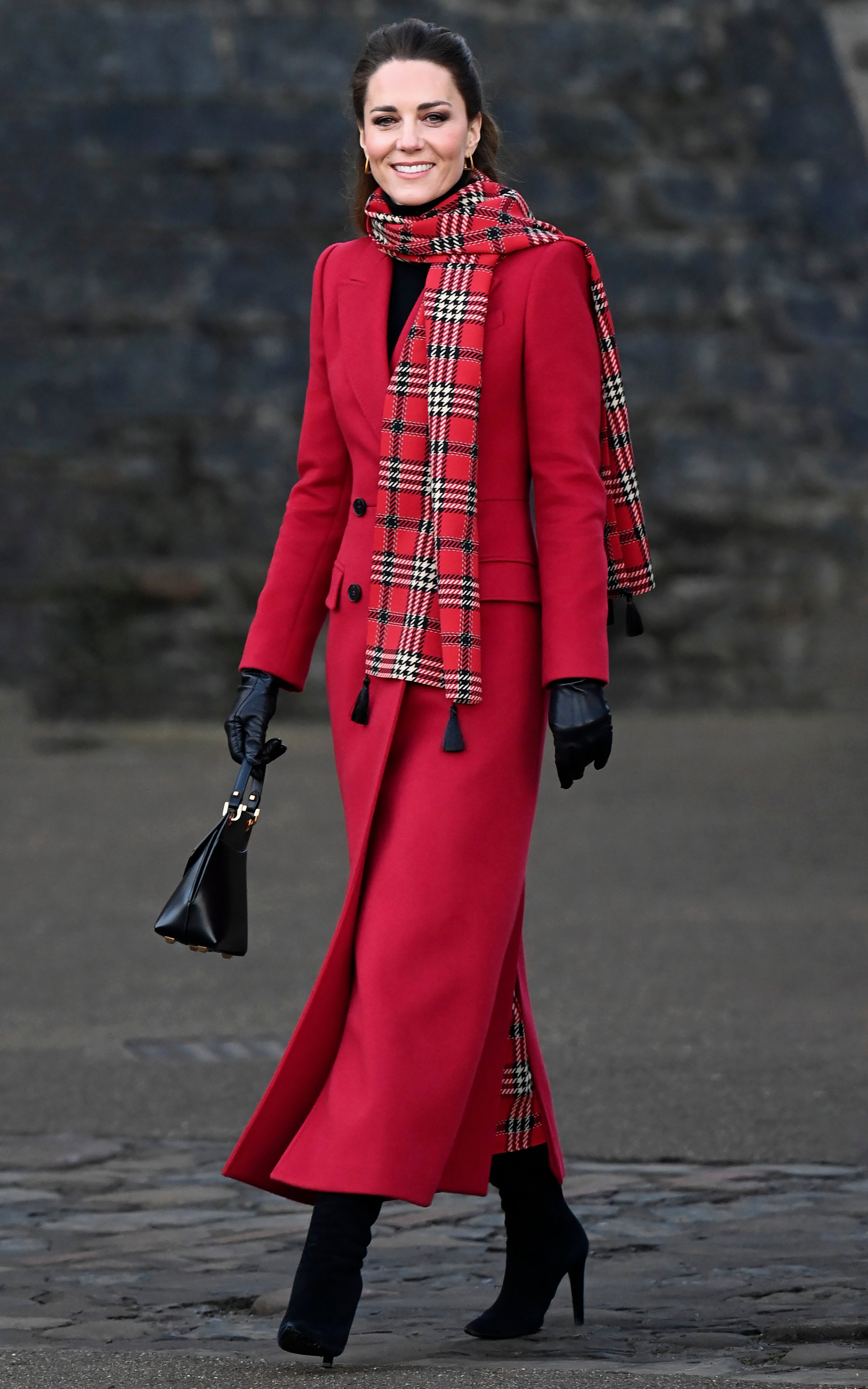 Kate Middleton U.K. 3-Day Train Tour Winter Style, Coats: Pics