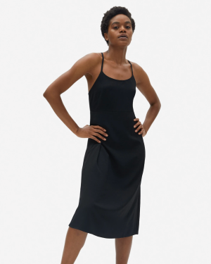 Everlane Sale — Our Latest Fashion Picks That Are Up to 60% Off | Us Weekly