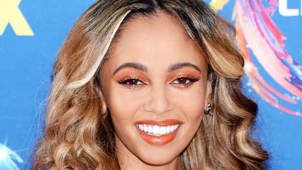 Pregnant Vanessa Morgan Takes ‘Riverdale’ Maternity Leave: Baby Bump Pic