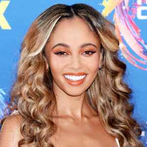 Pregnant Vanessa Morgan Takes ‘Riverdale’ Maternity Leave: Baby Bump Pic