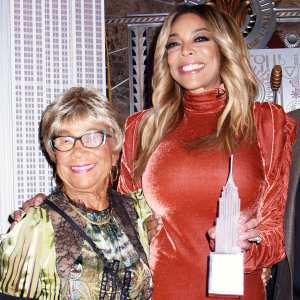 Wendy Williams Mourns Mother Shirley Williams
