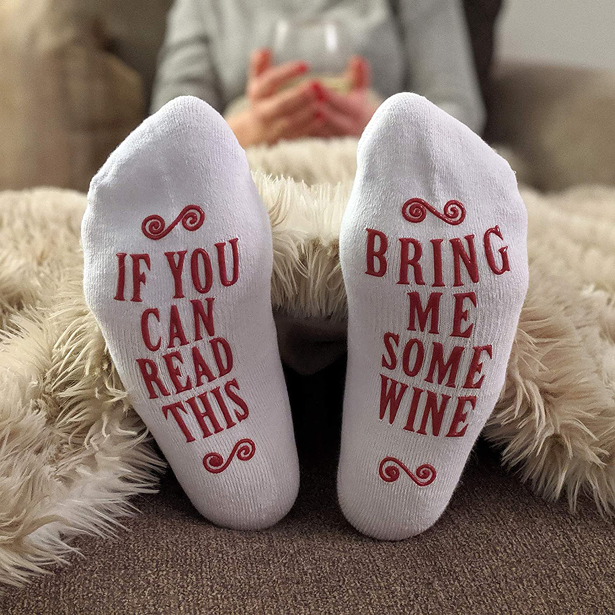 amazon-fast-easy-gifts-wine-socks